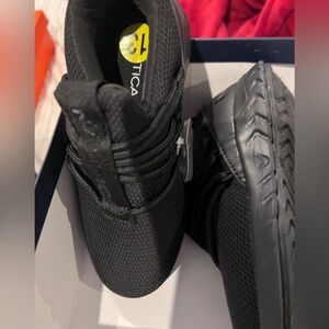 Nautica Men's Black Mesh Sneakers